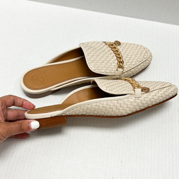 Tory snitch woven chain mules